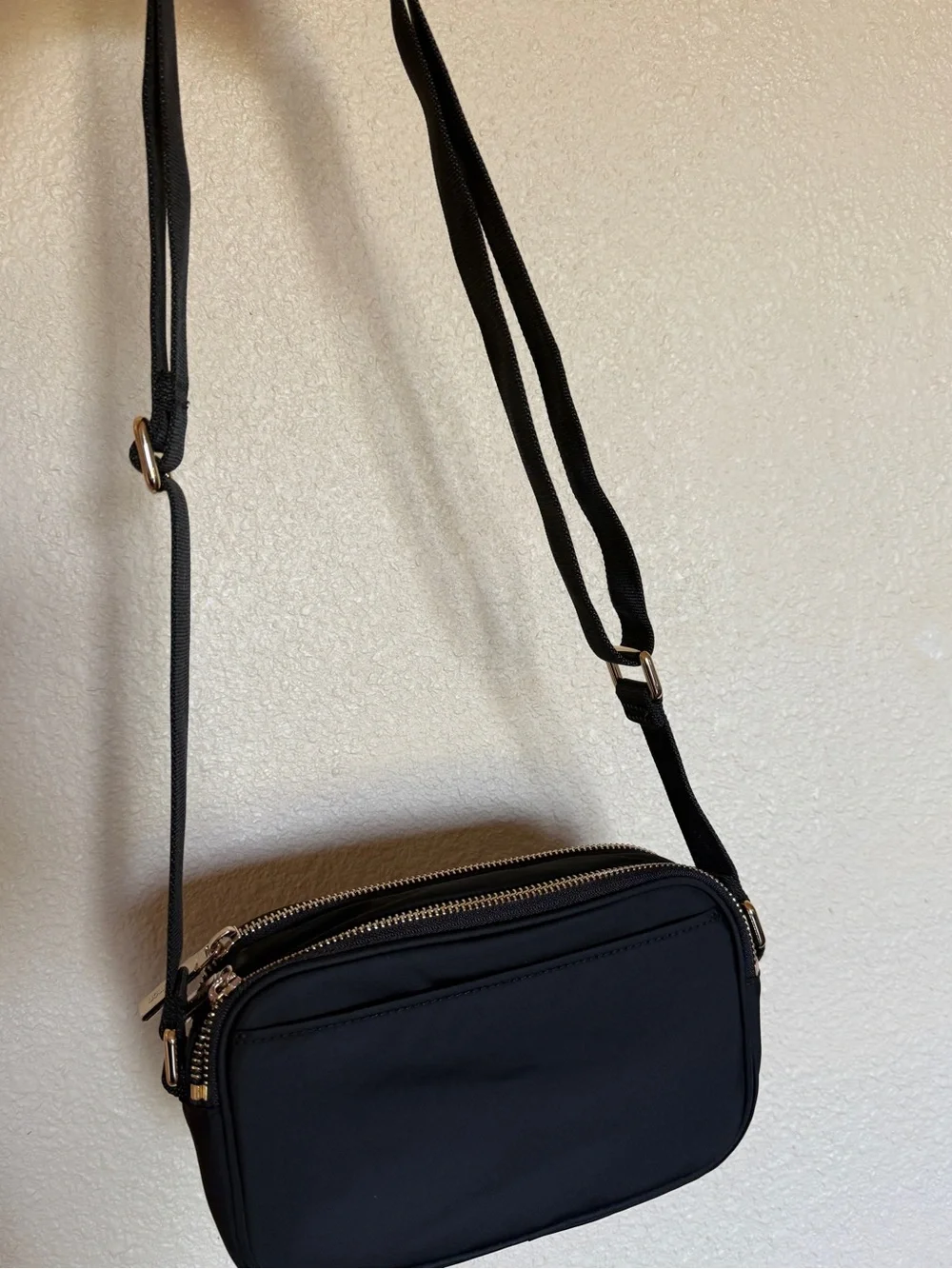 Lululemon Black Crossbody Bag